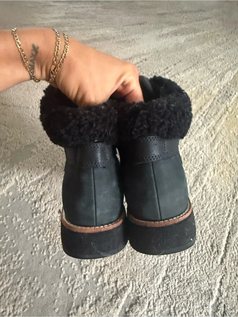 Cole Haan Grand Explorer Boots Waterproof Black Lace Up shearling fur boots 8
